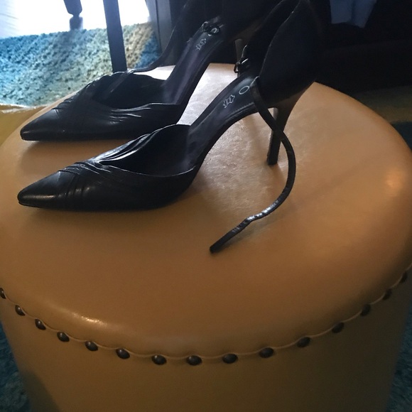 Stuarts weitzman, Marciano, Aldo and le-chateau - Picture 7 of 8